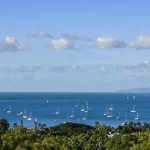 Apartment Bella Vista Pets Ok No Pet Without Calling Host Prior To T&c Apply, Airlie Beach
